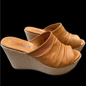 Cordani Made in Italy Leather slides platform shoes sandals curio brown color 38